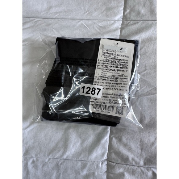 New Lululemon Lightweight Split-Back Training Tank Black Size Large, Yoga NWT - Picture 8 of 9